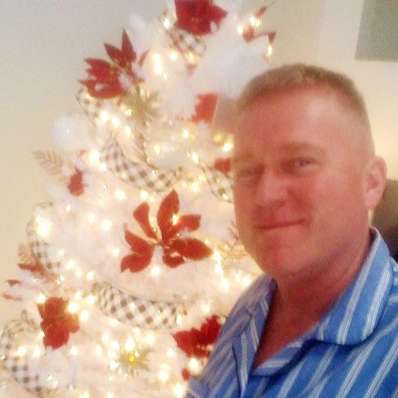 Meet your Posher, Mark - Picture 1 of 1